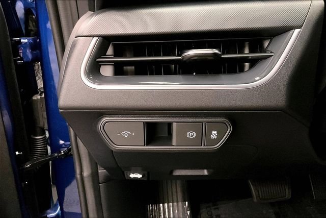 2025 Kia K4 EX - Photo 36