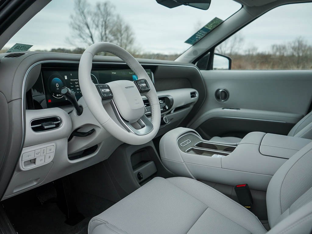 New 2026 Creamy White Pearl Hyundai SEL Premium 7P AWD image 19