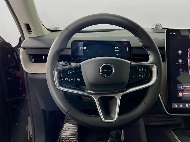 2025 Volvo EX90 Ultra - Photo 8