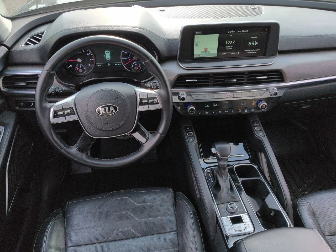 Used 2021 Gravity Gray Kia SX image 21