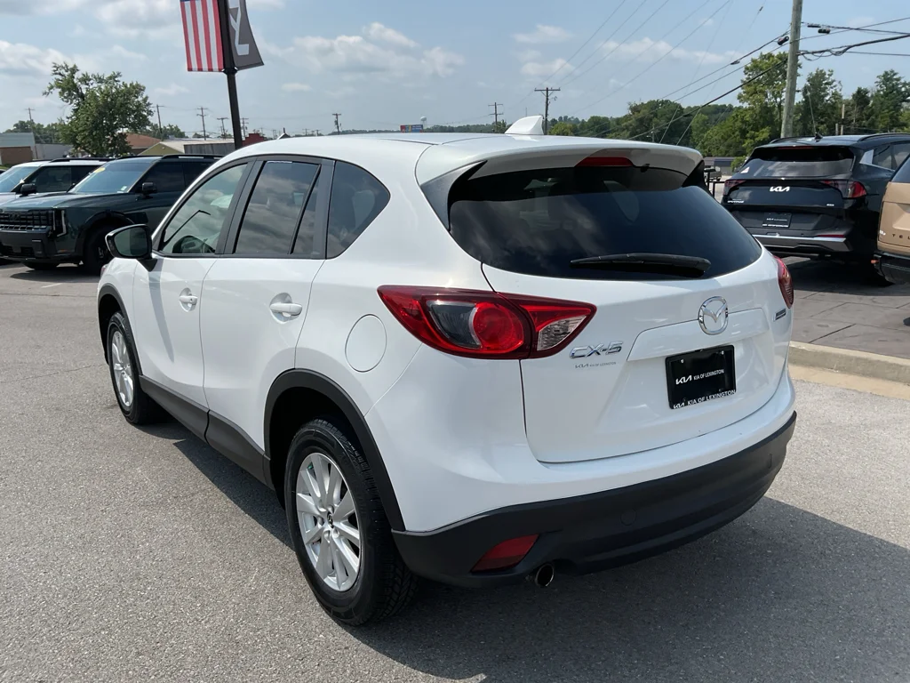 Used 2014 Crystal White Pearl Mica Mazda Touring image 7