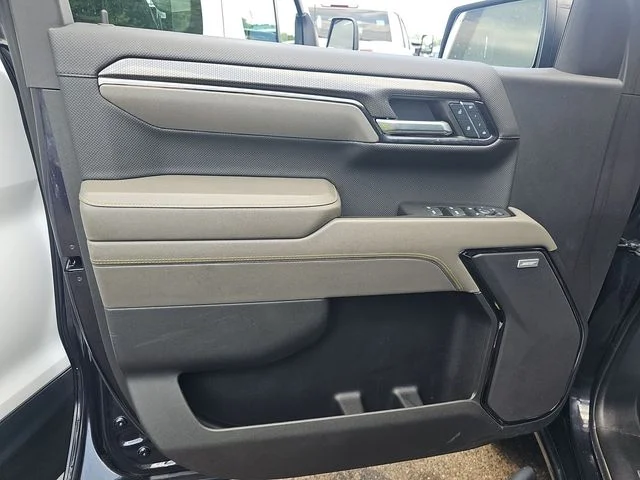 Used 2024 Gray Chevrolet ZR2 image 11