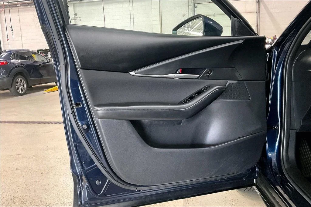 Used 2023 Blue Mazda 2.5 S image 23