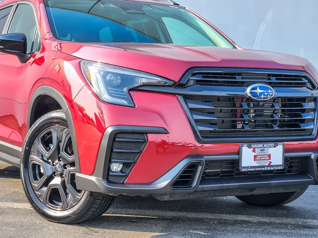 Used 2026 Red Subaru Onyx Edition Touring image 2