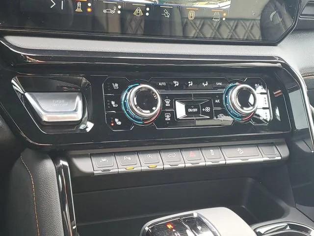 New 2026 Onyx Black GMC AT4 image 18