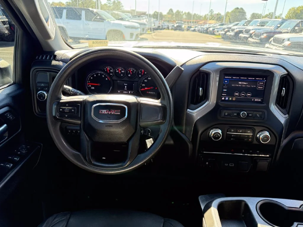 Used 2022 White GMC Pro image 8