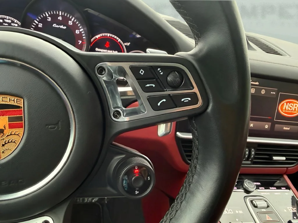 Used 2022  Porsche Turbo image 26