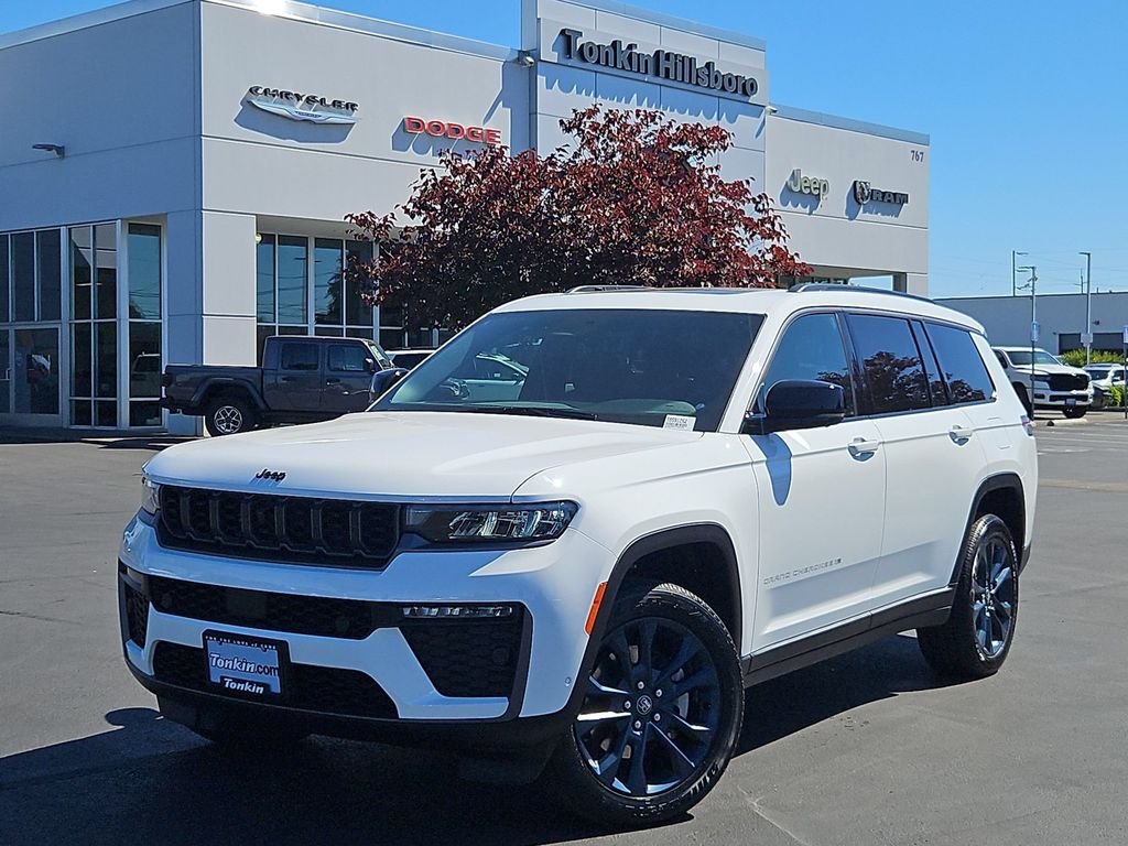 New 2026 Bright White Clear-Coat Exterior Paint Jeep Limited image 2
