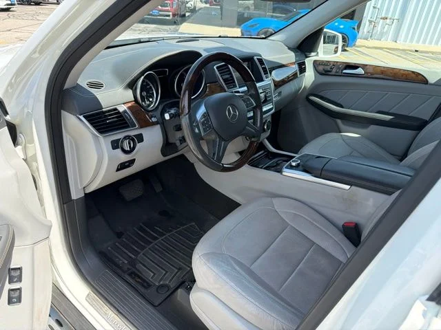 Used 2015 White Mercedes-Benz GL 350 image 8