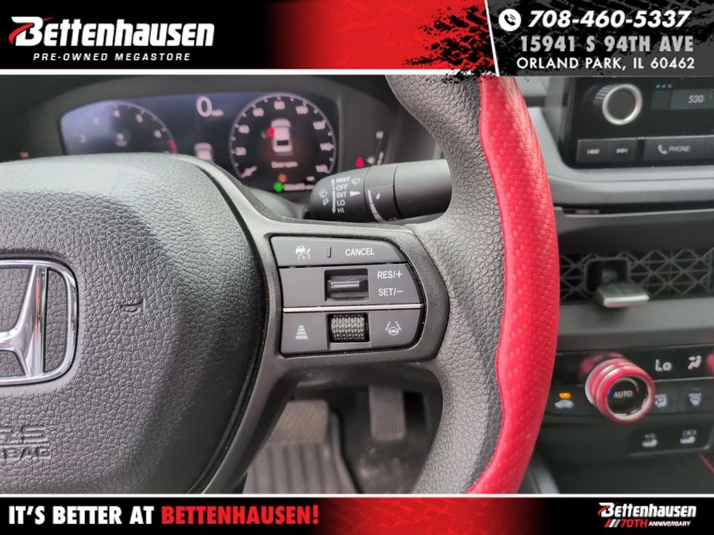 Used 2025 Gray Honda SE image 22