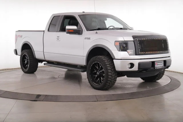 Used 2014 Silver Ford FX4 image 2