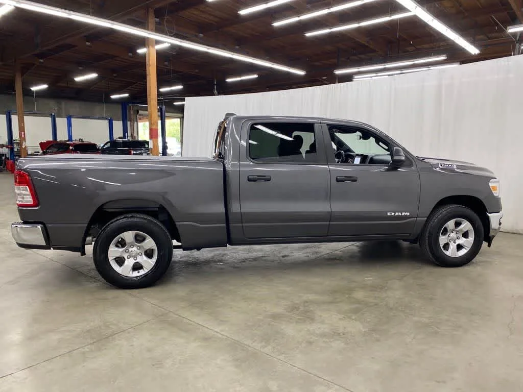 Used 2024 Granite Crystal Metallic Clearcoat Ram Big Horn image 7