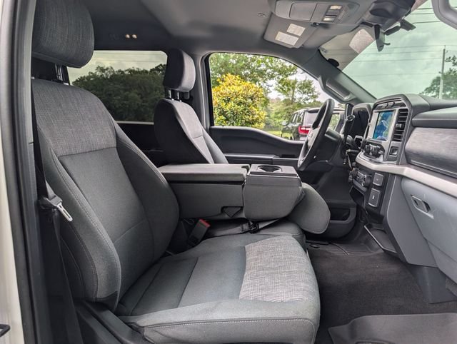 Used 2022 White Ford XLT image 28