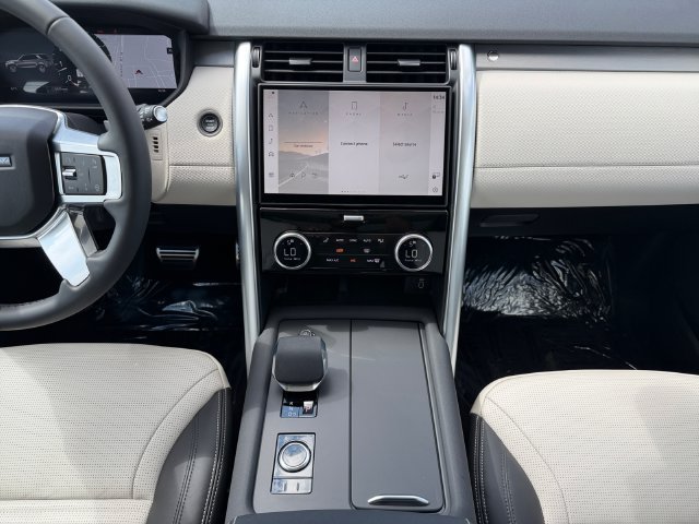 2026 Land Rover Discovery Gemini Edition - Photo 15
