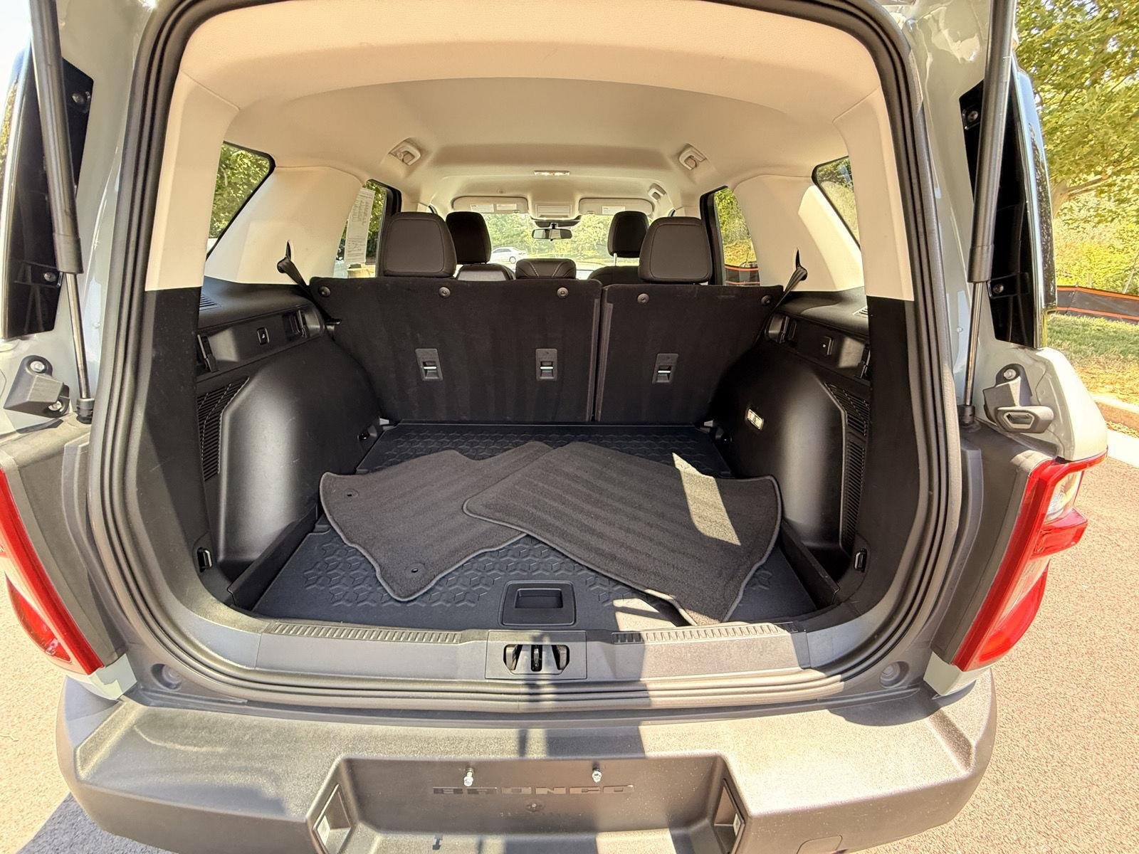 Used 2024 Cactus Gray Ford Big Bend image 16