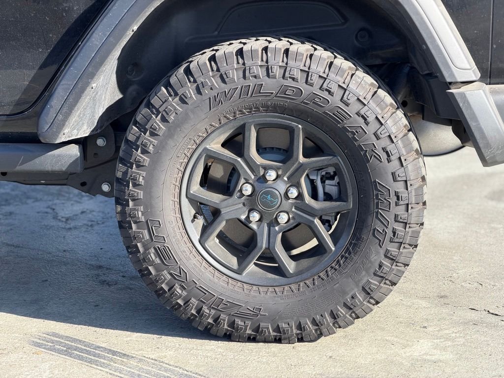 Used 2025 Black Clearcoat Jeep Willys 4xe image 3