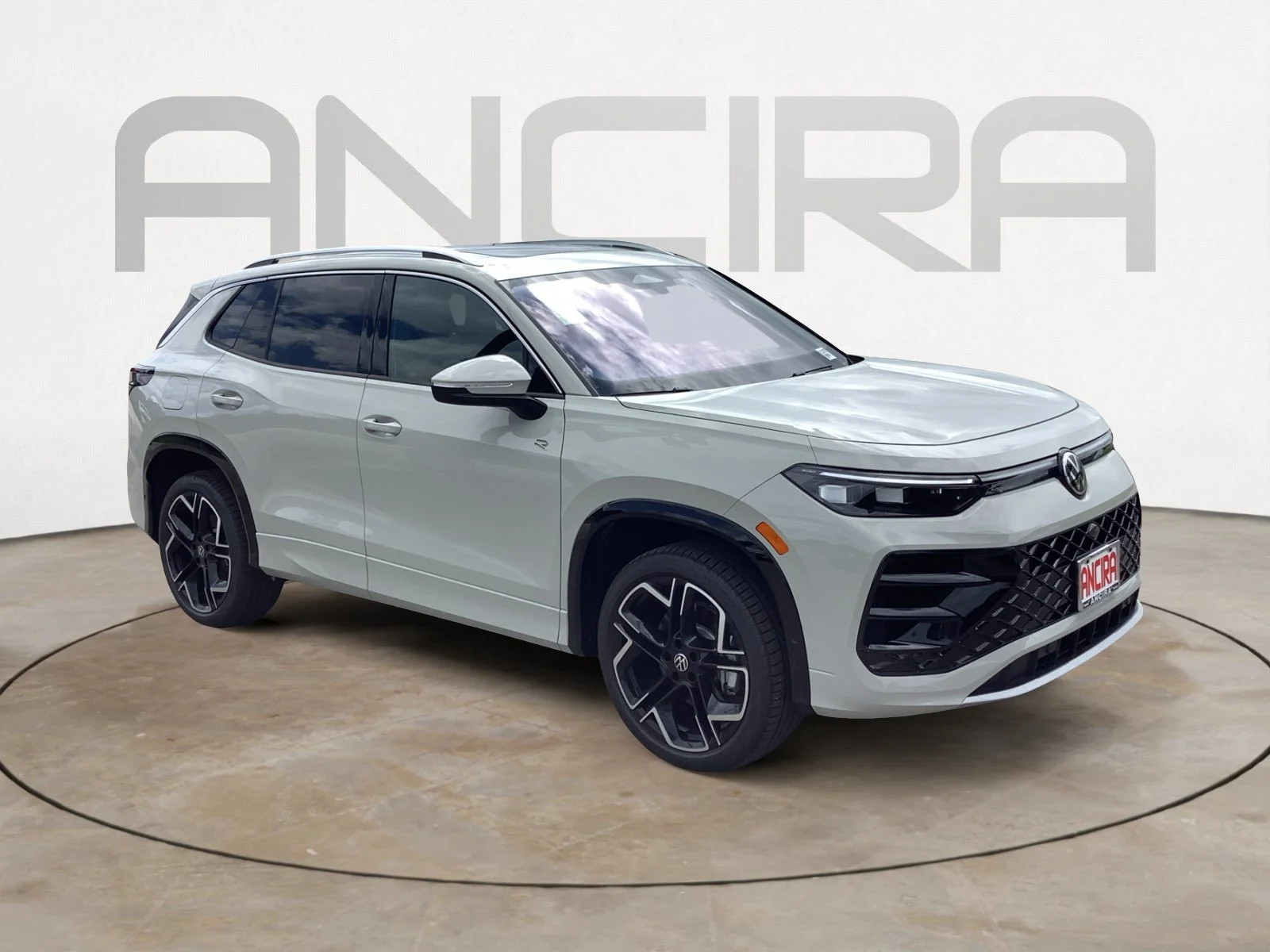 New 2026 SANDSTONE Volkswagen SEL R-Line Turbo image 2