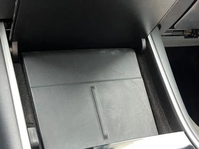 Used 2020 White Tesla Long Range image 35