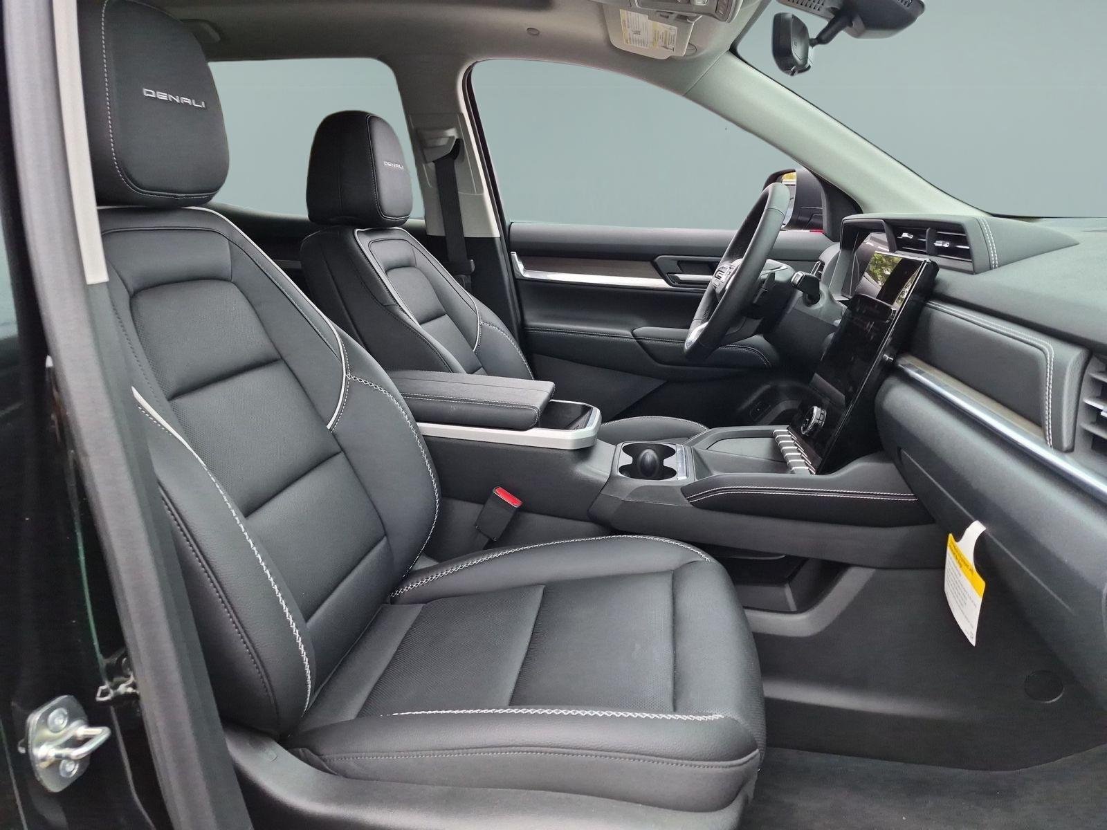 2026 GMC Terrain Denali - Photo 28