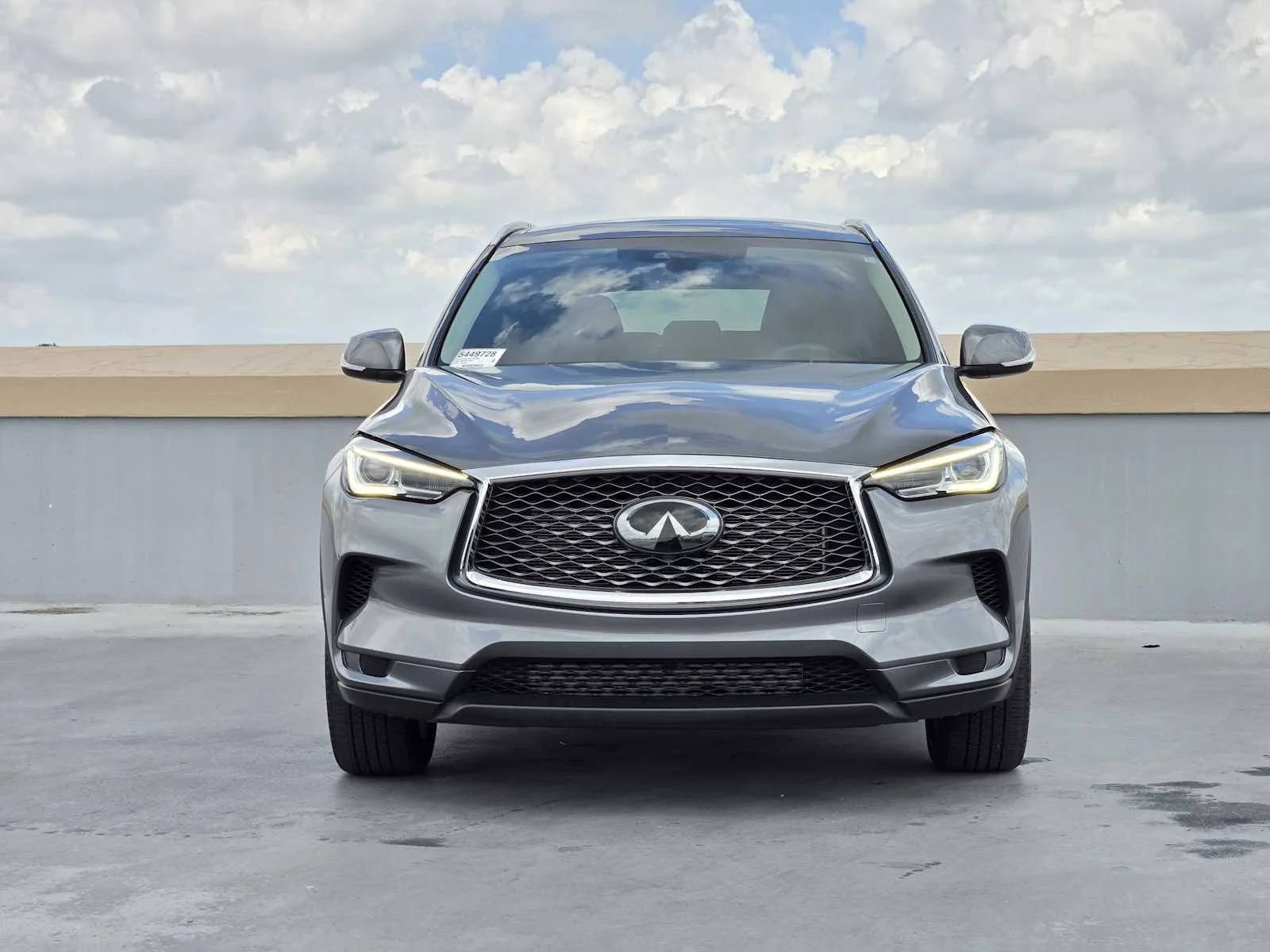Certified Used 2023 Graphite Shadow INFINITI LUXE image 2