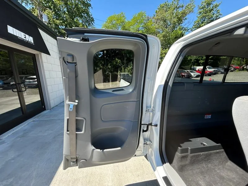 Used 2015 White Toyota Pickup 4D 6 ft image 24
