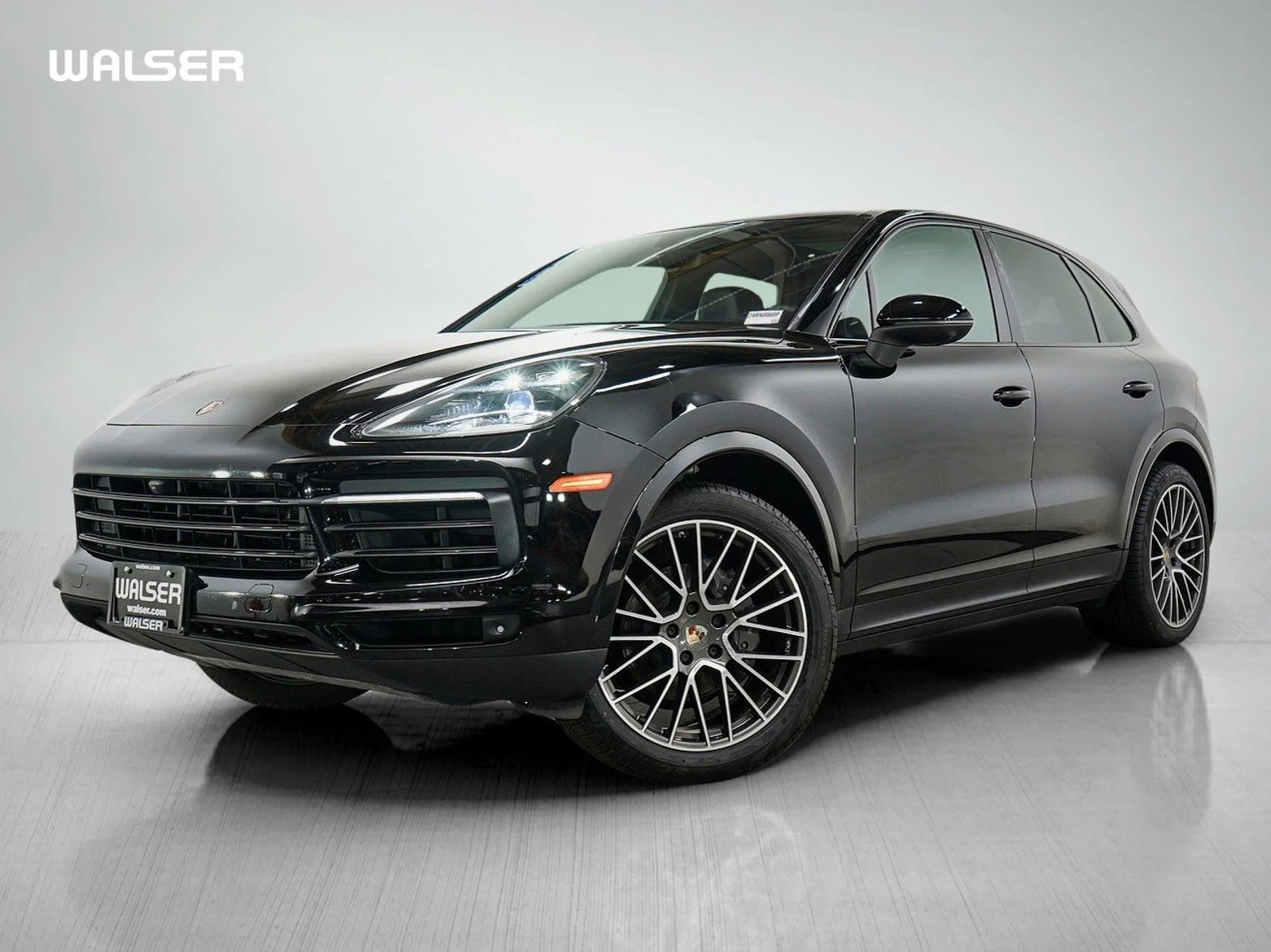 2020 Porsche Cayenne -'s photo
