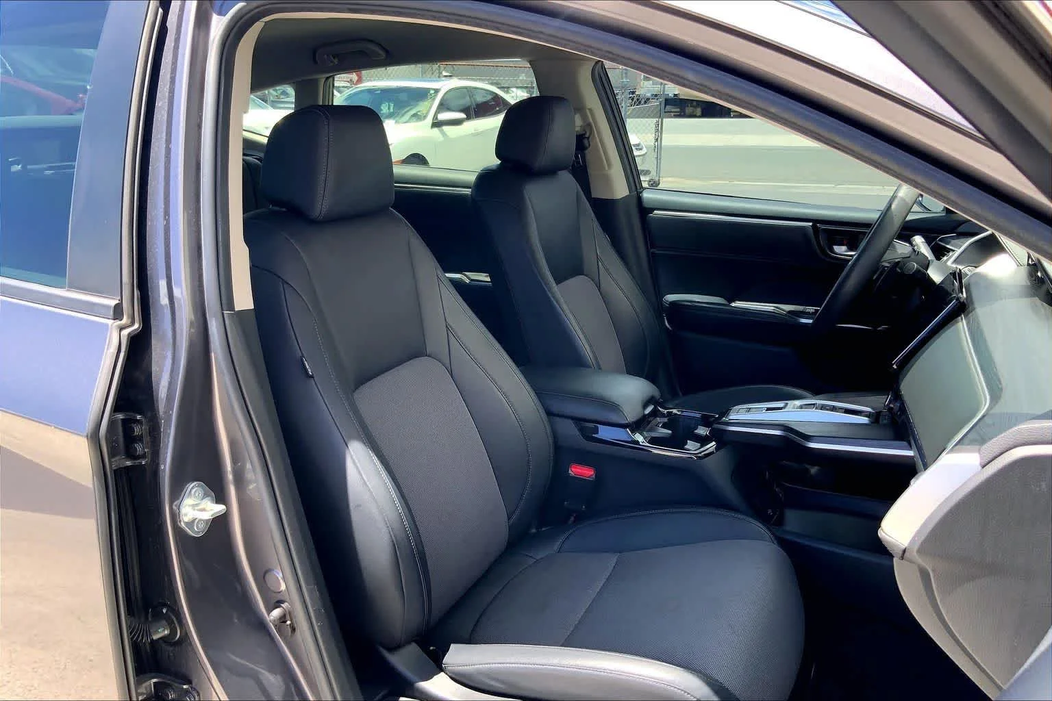 Used 2018 Gray/gray Honda NA image 13