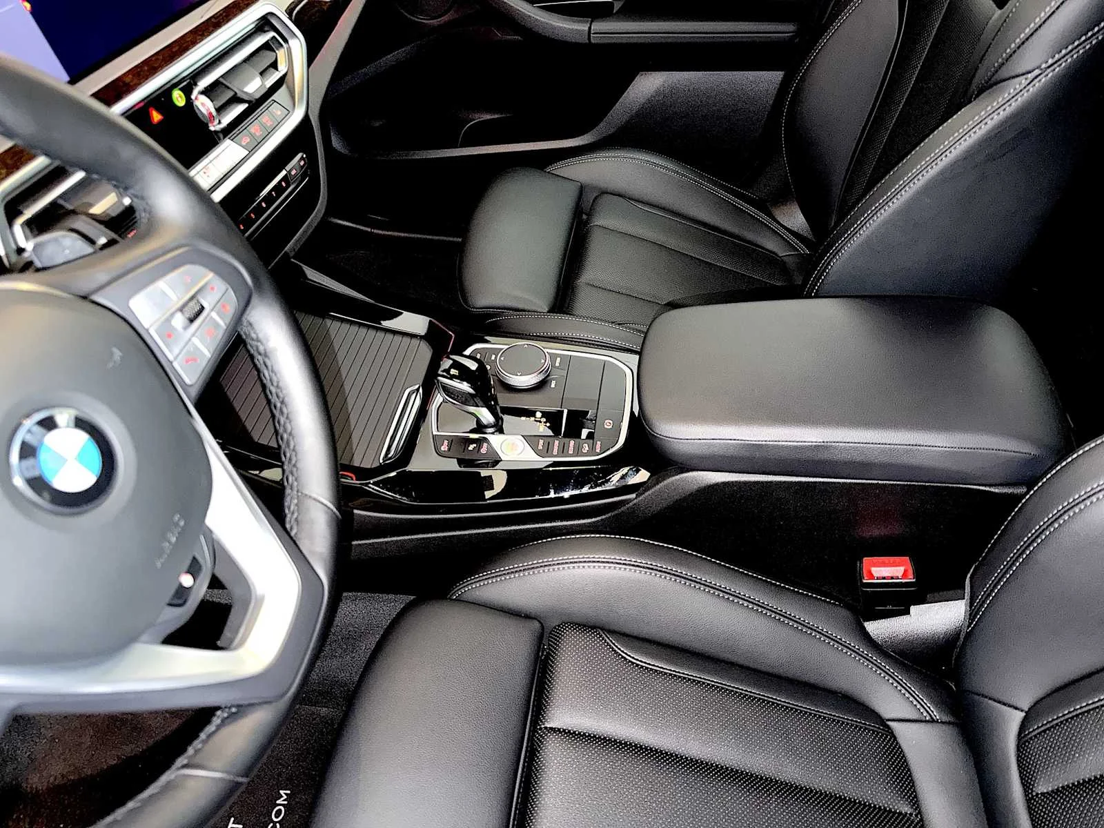 Used 2023 Black Sapphire Metallic BMW xDrive30i image 19