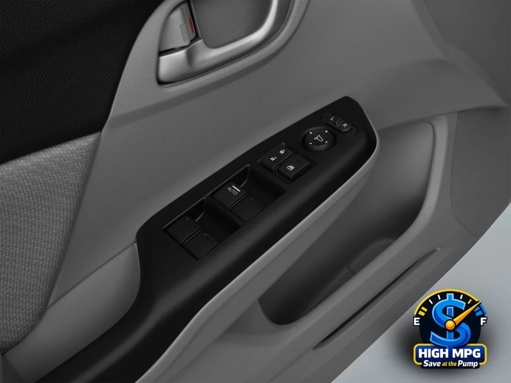 Used 2013 Silver Honda LX image 13