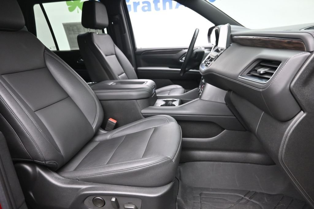 Used 2023 Red Chevrolet Z71 image 10