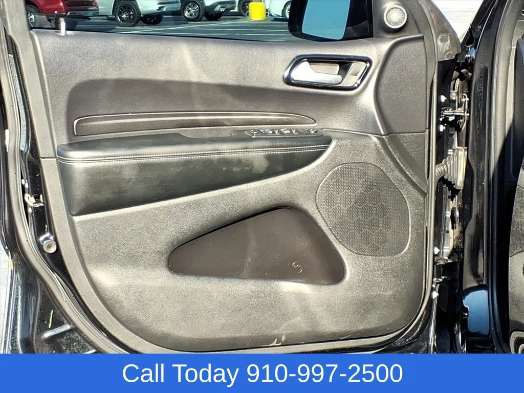 Used 2023 Black Dodge SXT Launch Edition RWD image 16