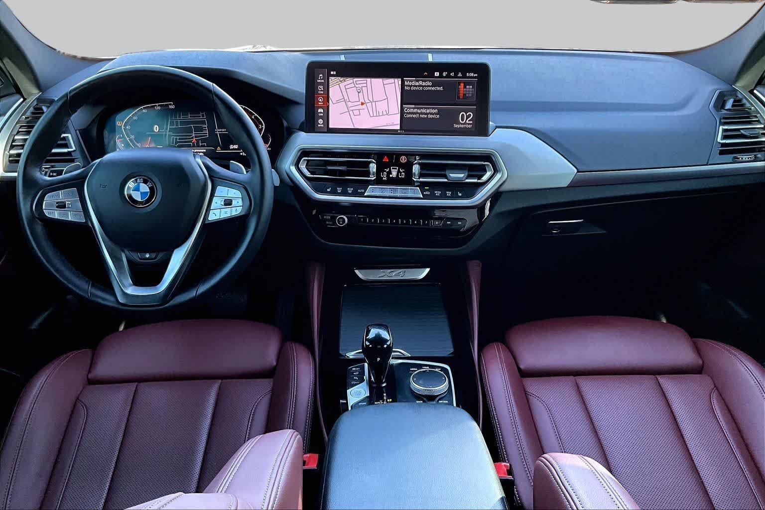 Used 2025 Jet Black BMW xDrive30i image 15