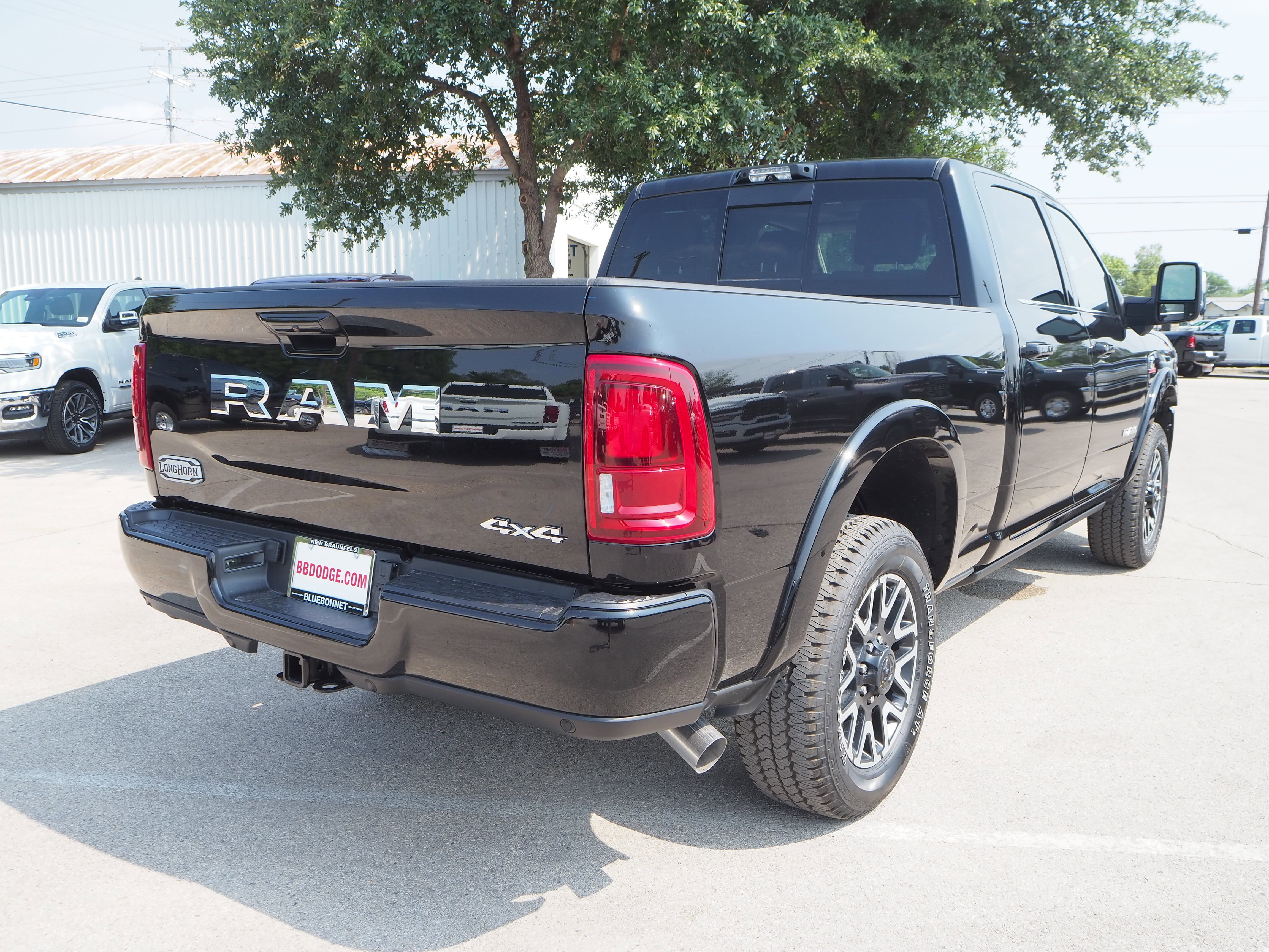 2025 RAM 2500 Limited - Photo 6