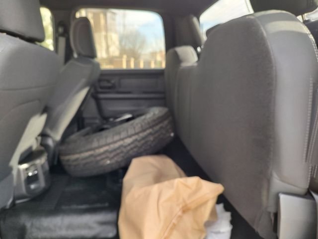2025 RAM 3500 Chassis Tradesman - Photo 28