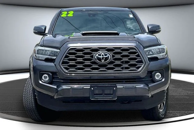 Used 2022 Toyota Tacoma TRD Sport with VIN 3TMCZ5AN0NM473346 for sale in Kansas City