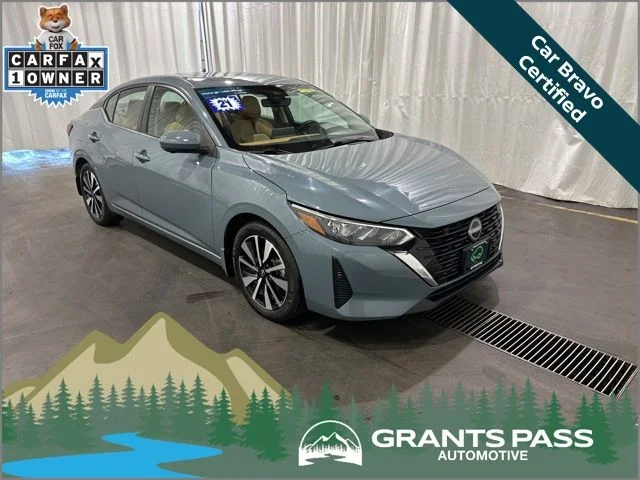 2024 Nissan Sentra SV CVT's photo