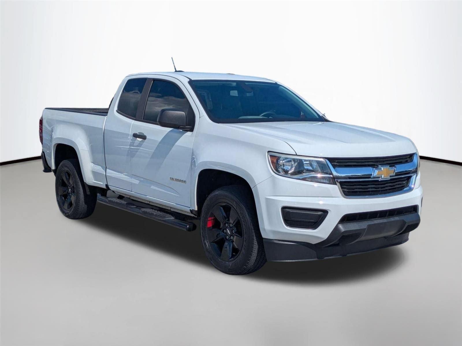 Used 2017 Summit White Chevrolet 2WD WT image 3