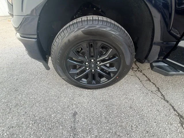 New 2026 Antimatter Blue Metallic Ford XLT image 25