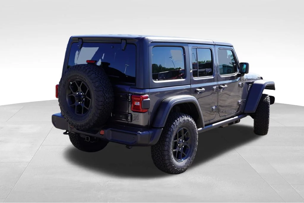 New 2026 Granite Crystal Metallic Clear-Coat Exterior Paint Jeep Willys image 3