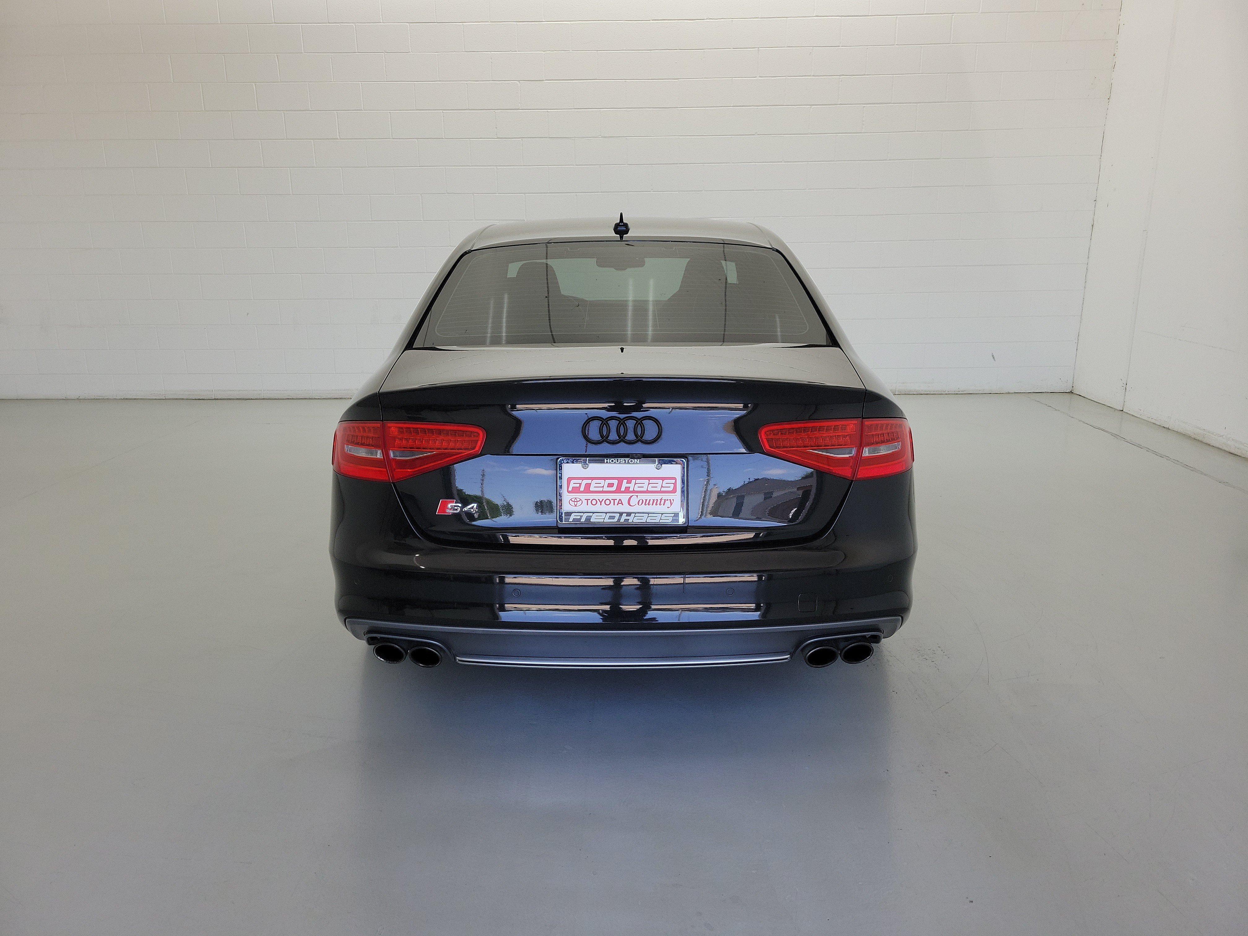 Used 2014 Phantom Black Pearl Audi 3.0T Premium Plus image 7