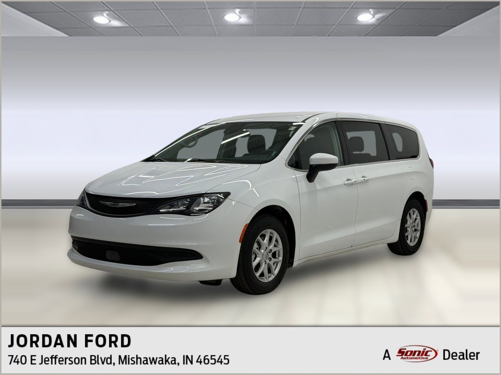 2023 Chrysler Voyager LX