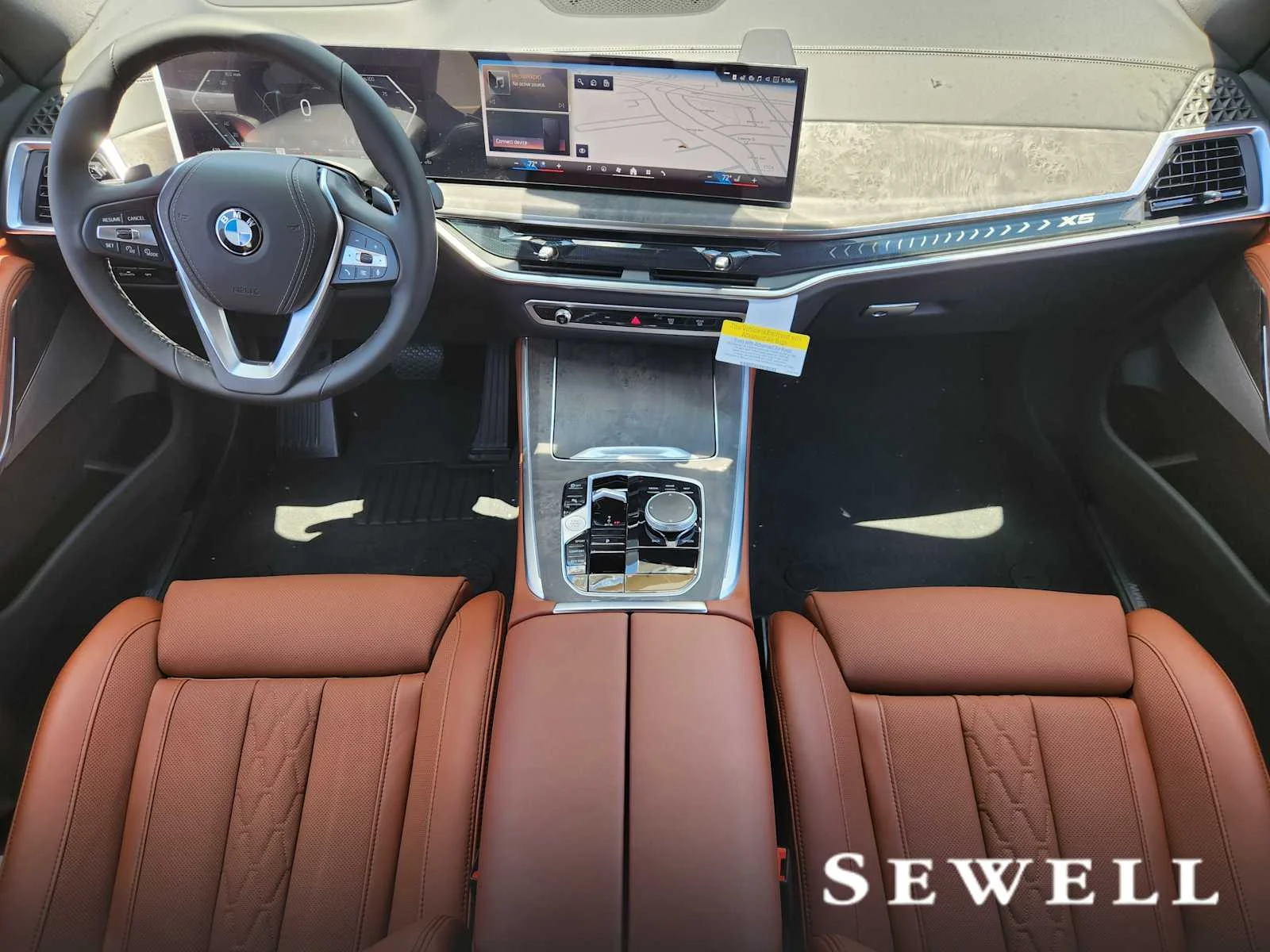 New 2026 Mineral White Metallic BMW xDrive40i image 6