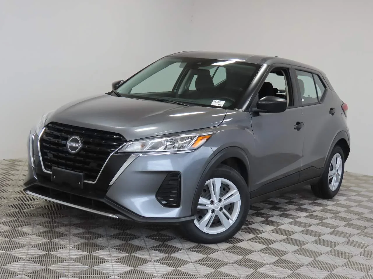 2024 Nissan Kicks