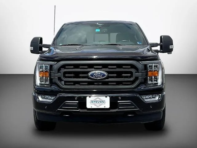 Used 2022 Agate Black Metallic Ford XLT image 42