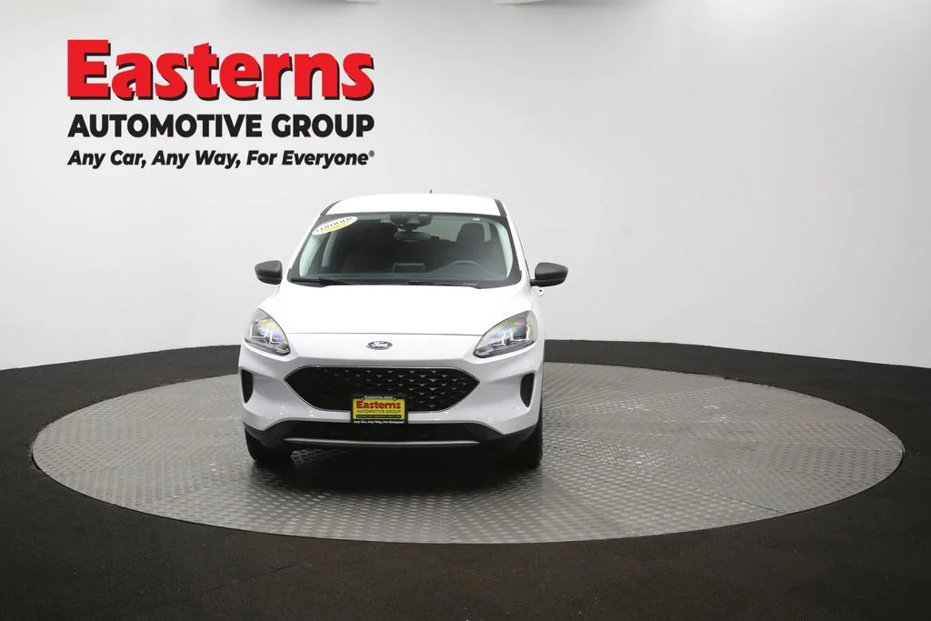 Used 2022 White Ford SE image 53