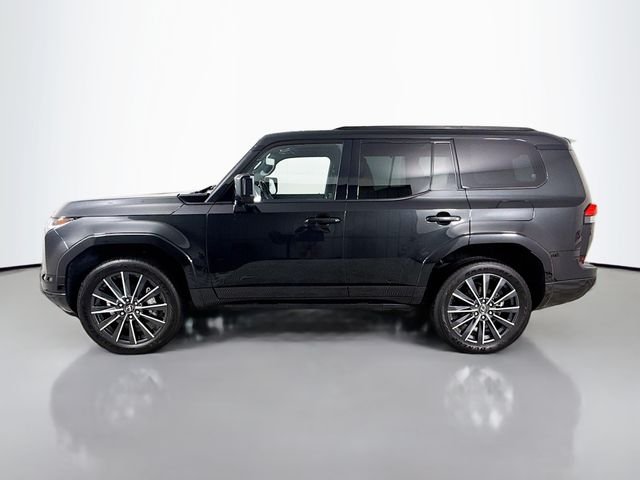 Used 2025 Caviar Lexus 550 Luxury+ image 4