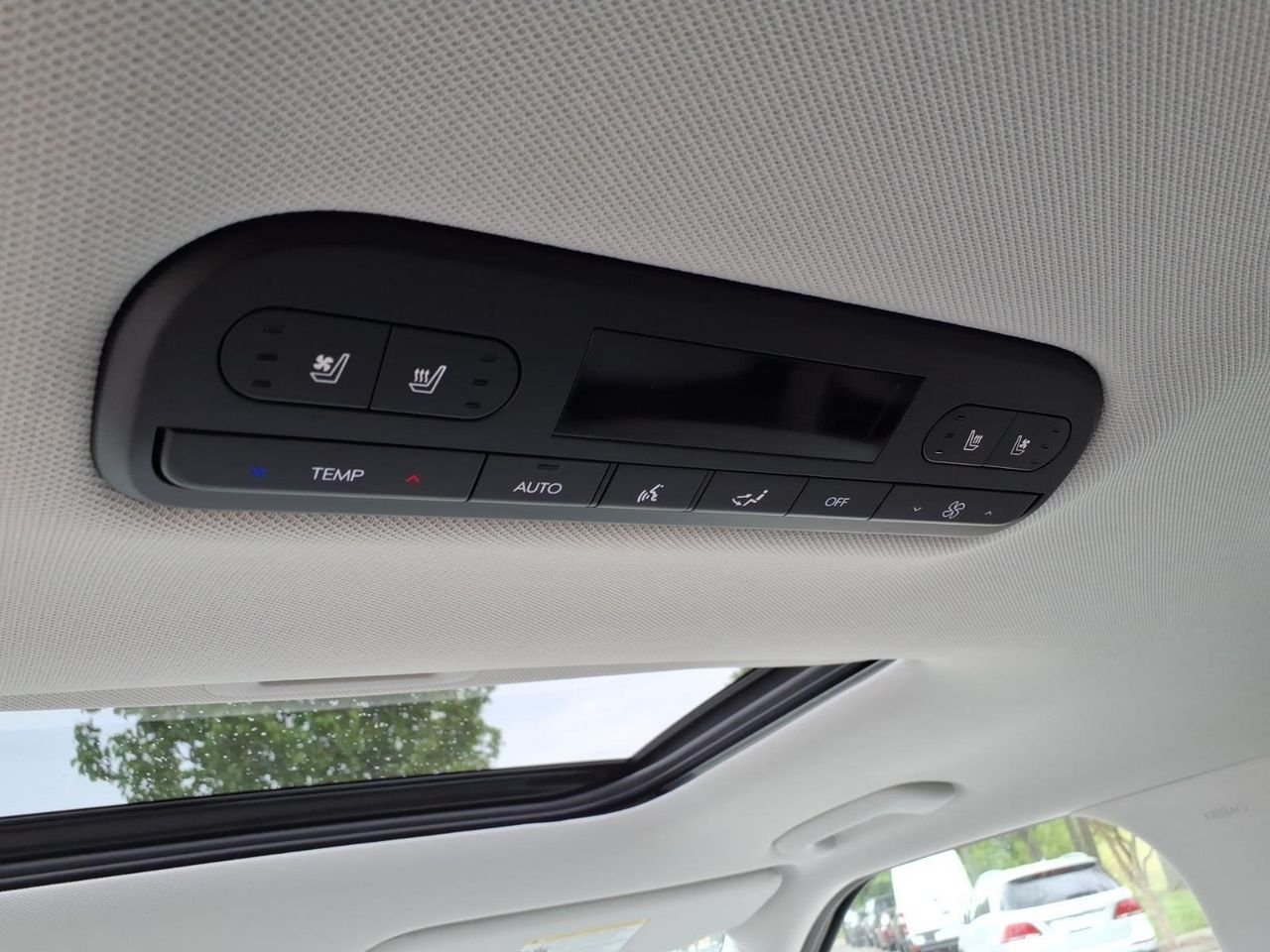 New 2026 Abyss Black Pearl Hyundai SEL Premium AWD image 25