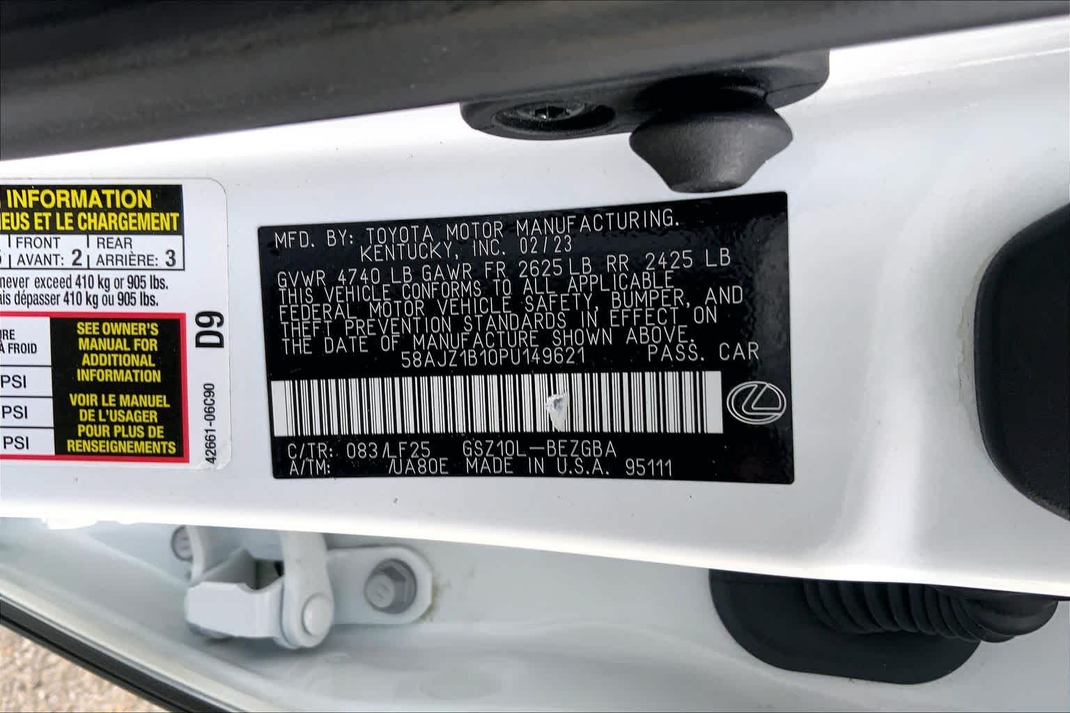 Used 2023 Ultra White Lexus F SPORT Handling image 32