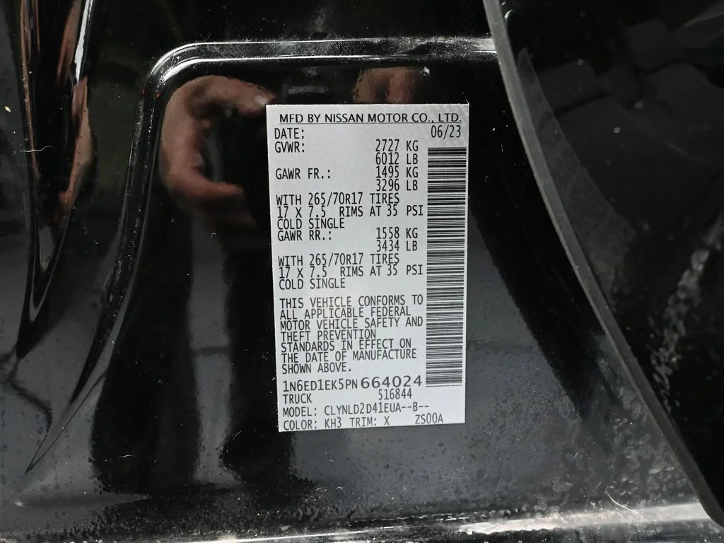Used 2023 Black Nissan PRO-4X image 47