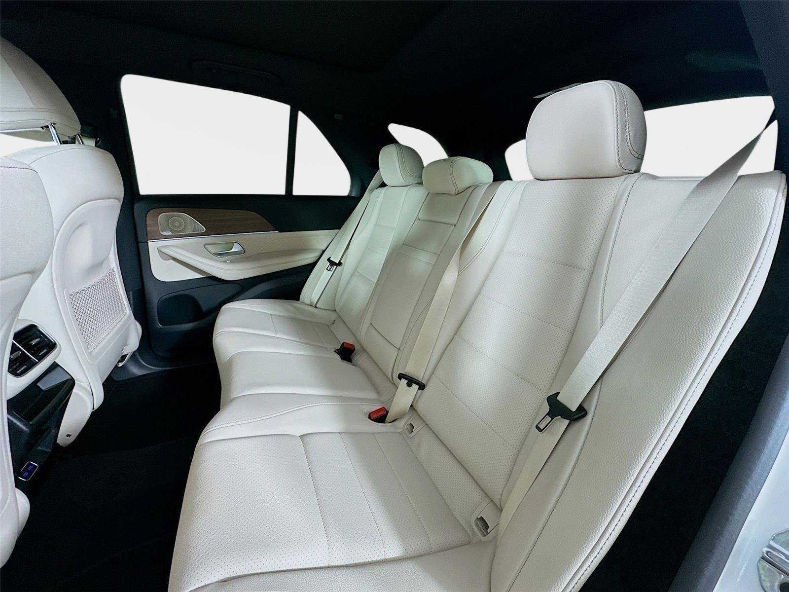Used 2026 Polar White Mercedes-Benz GLE 350 image 32
